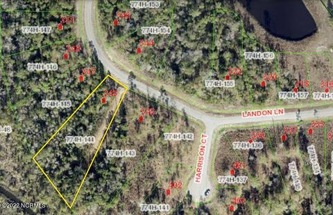 345 Landon Ln, Sneads Ferry, NC 28460