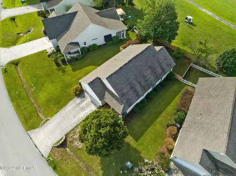126 Azalea Dr, Hampstead, NC 28443 photo 9