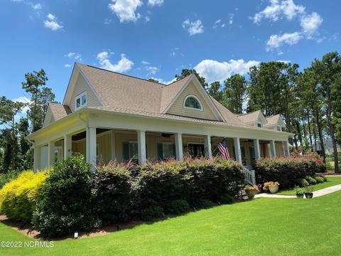 294 E Rolling Meadows Rd, Hampstead, NC 28443 photo 1