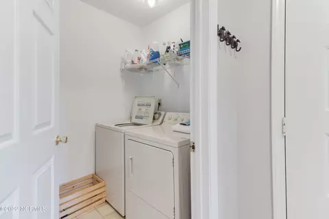 806 Colony Pl #E, Sunset Beach, NC 28468 photo 12