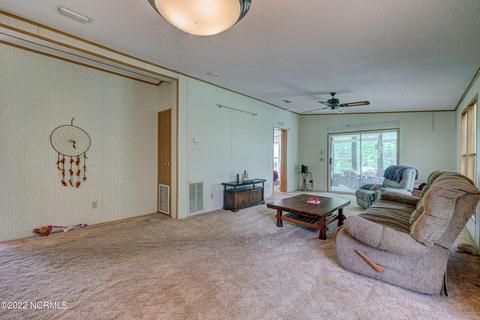160 Champion Dr, Hampstead, NC 28443 photo 14