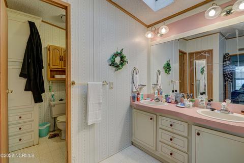 160 Champion Dr, Hampstead, NC 28443 photo 25