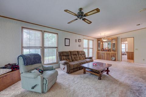 160 Champion Dr, Hampstead, NC 28443 photo 18