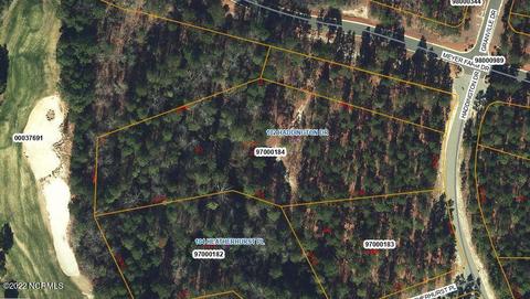 102 Haddington Dr, Pinehurst, NC 28374