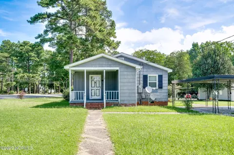158 Circle Dr, Wallace, NC 28466 photo 2
