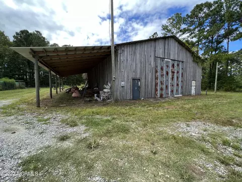 244 Pamlico Beach Rd, Belhaven, NC 27810