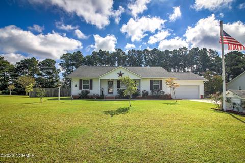 714 Old Deer Trl, Newport, NC 28570