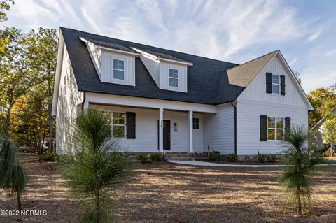 310 Diamondhead Dr S, Pinehurst, NC 28374 photo 3