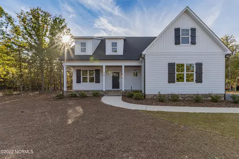 310 Diamondhead Dr S, Pinehurst, NC 28374 photo 2