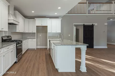 310 Diamondhead Dr S, Pinehurst, NC 28374 photo 13