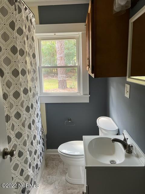 1001 Hylan Ave, Hamlet, NC 28345 photo 7