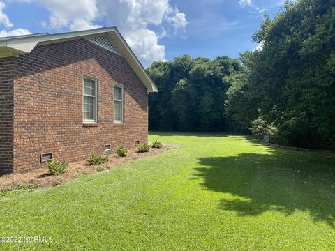 203 S 4th St, Macclesfield, NC 27852 photo 17