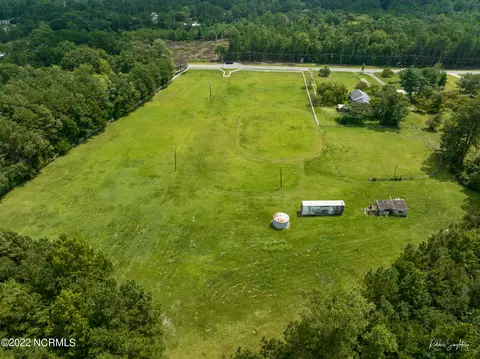 7 Cheraw Rd, Hamlet, NC 28345 photo 6