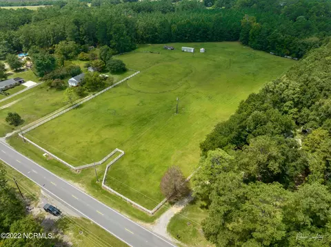 7 Cheraw Rd, Hamlet, NC 28345 photo 8