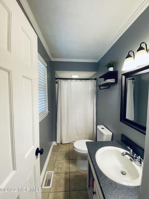205 Deen St, Mount Olive, NC 28365 photo 16