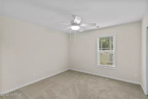 206 E Peyton Pl, Maple Hill, NC 28454 photo 16