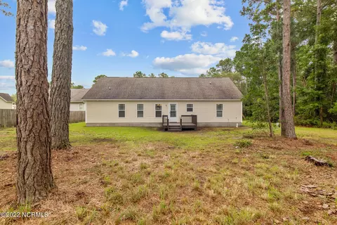 206 E Peyton Pl, Maple Hill, NC 28454 photo 36