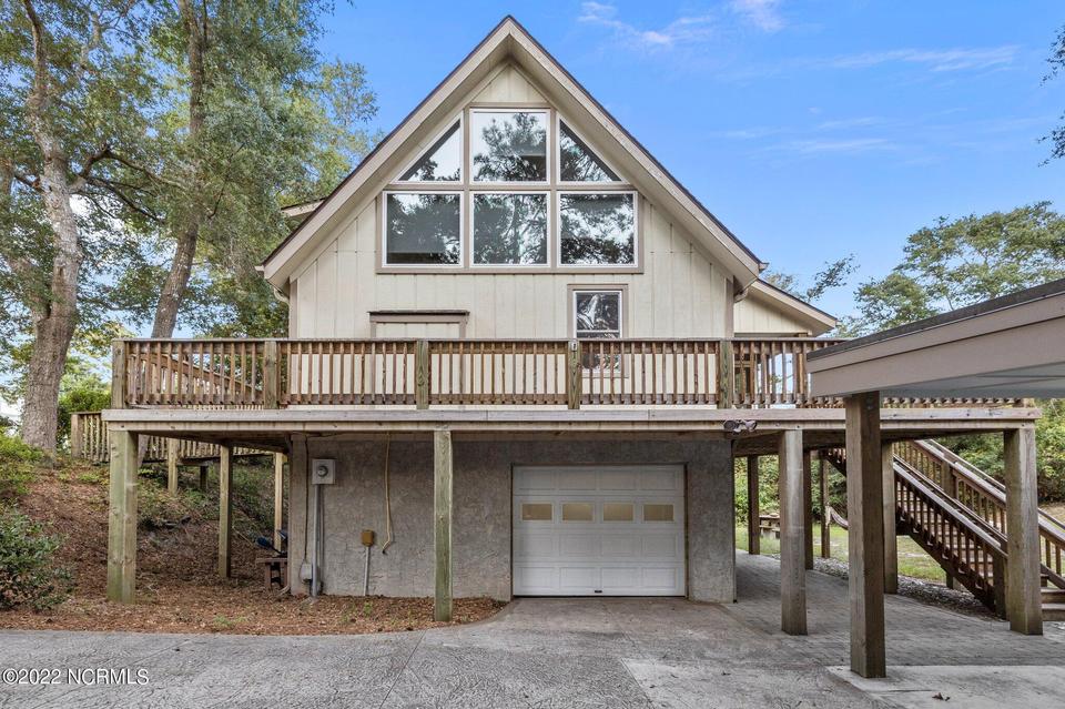  7703 Sound Dr, Emerald Isle, NC 28594 photo 2