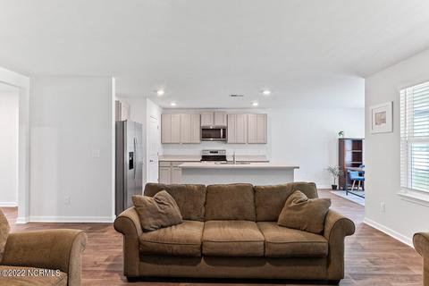19 Evian Ct, Hampstead, NC 28443 photo 6