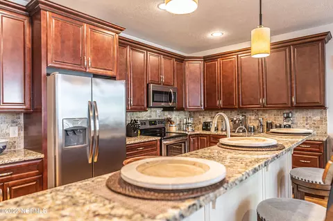 100 Lake View Dr E, Pinehurst, NC 28374 photo 8