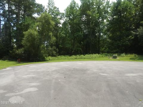 355 Trent Creek Dr, Merritt, NC 28556