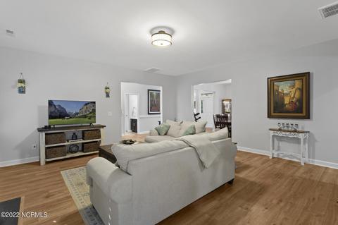 108 Katydid Ct, Hampstead, NC 28443 photo 7