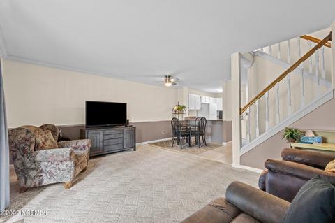 240 C Persimmon Dr, Pinebluff, NC 28373 photo 9