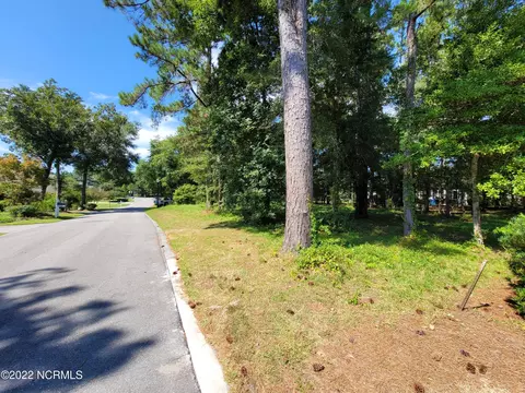 8340 Vintage Club Cir, Wilmington, NC 28411