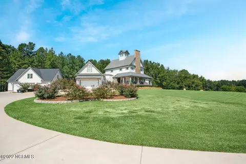 12182 Camp Charles Rd, Bailey, NC 27807 photo 3