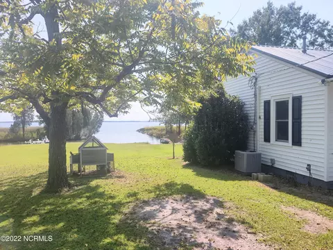 261 Mason Ln, Bath, NC 27808 photo 1