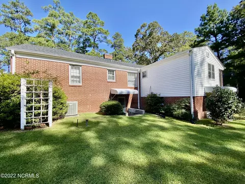 303 E Franklin St, Williamston, NC 27892 photo 45