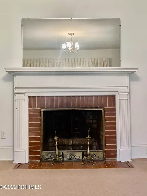 303 E Franklin St, Williamston, NC 27892 photo 14