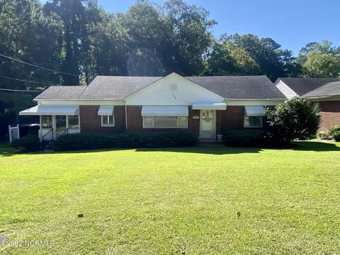 303 E Franklin St, Williamston, NC 27892 photo 1