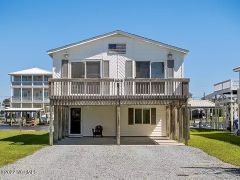 6018 6th St, Surf City, NC 28445
