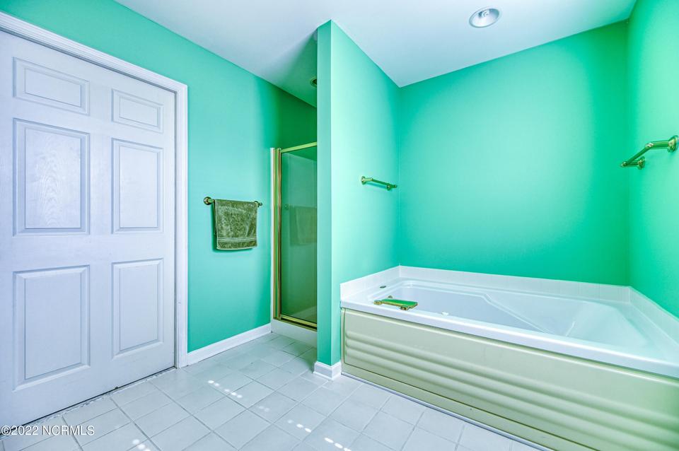  157 Old Village Ln, North Topsail Beach, NC 28460 photo 8