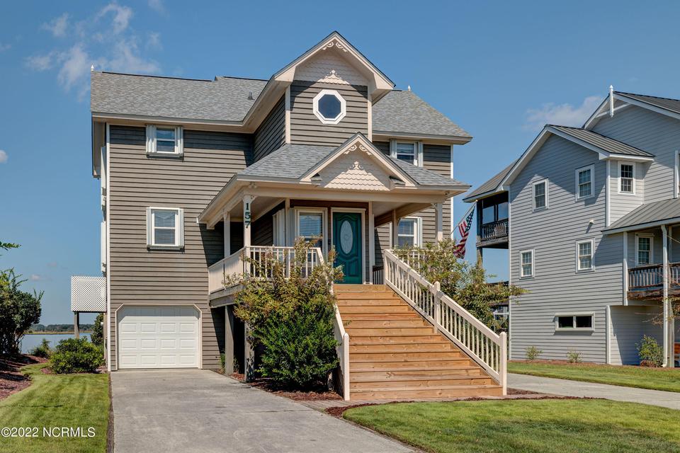  157 Old Village Ln, North Topsail Beach, NC 28460 photo 1