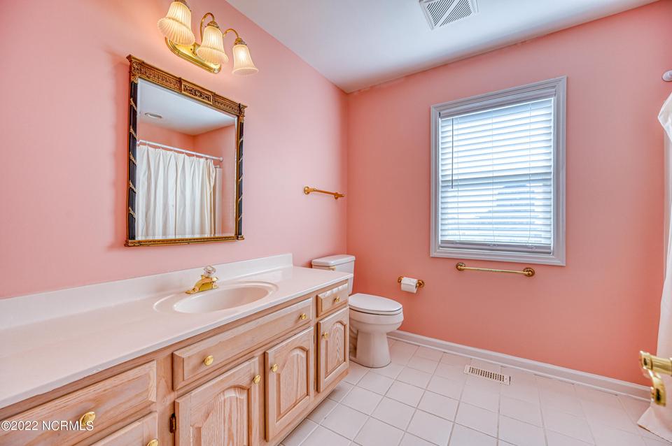  157 Old Village Ln, North Topsail Beach, NC 28460 photo 12