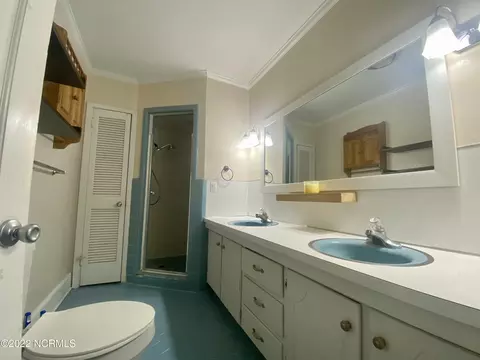 812 E 4th St, Washington, NC 27889 photo 12