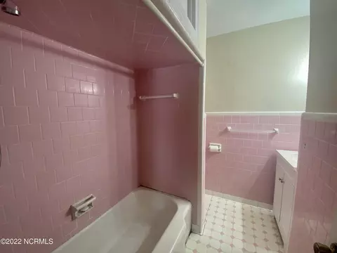 812 E 4th St, Washington, NC 27889 photo 11