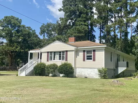 812 E 4th St, Washington, NC 27889 photo 1