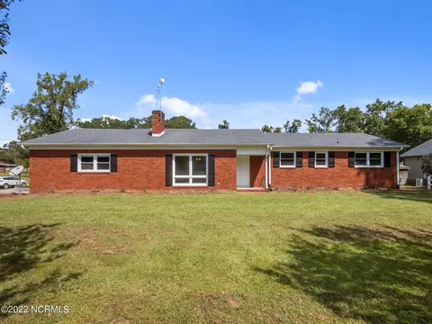 301 E Broadway St, Pink Hill, NC 28572