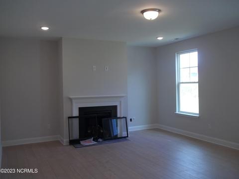 908 Terraces Ln, Hampstead, NC 28443 photo 13