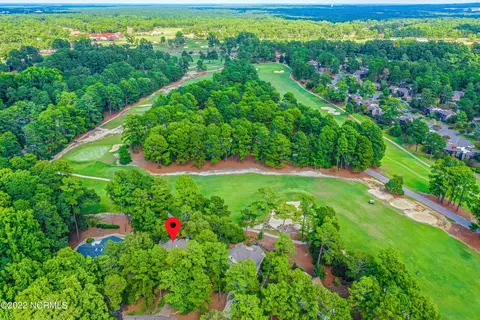 9 E Quail Lake Rd, Pinehurst, NC 28374 photo 4