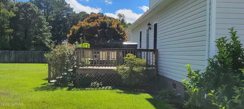 202 Circle St, Washington, NC 27889 photo 6