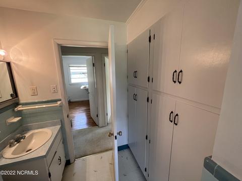 111 S Wright St, Raeford, NC 28376 photo 28