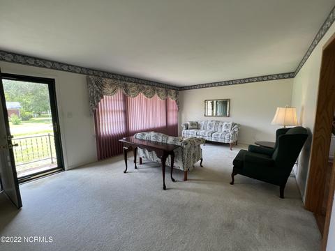 111 S Wright St, Raeford, NC 28376 photo 13