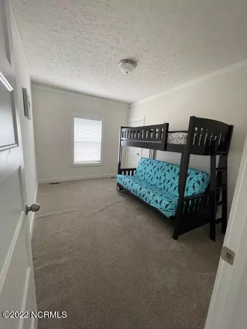 107 Colbert Ln, Hampstead, NC 28443 photo 8
