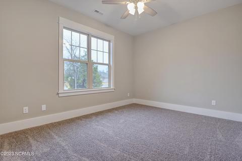162 Windsor Ct, Hampstead, NC 28443 photo 11