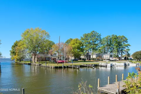 413 Seaview Dr, Edenton, NC 27932 photo 3
