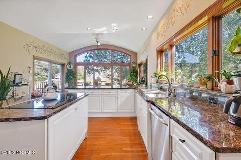 304 Gull Rd, Hampstead, NC 28443 photo 32